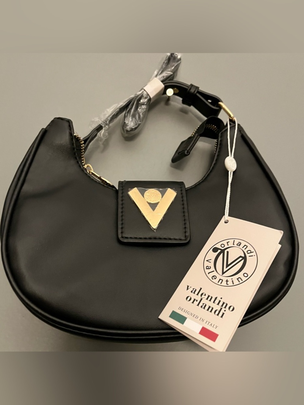 NWT Valentino Orlandi Black Crescent Shoulder Handbag Designed In Italy